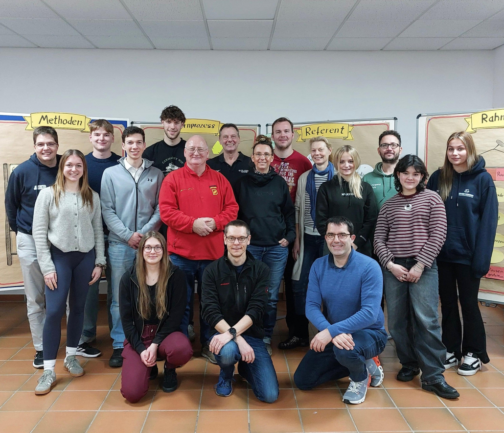 Gruppenfoto mit allen Teilnehmenden in Schifferstadt
